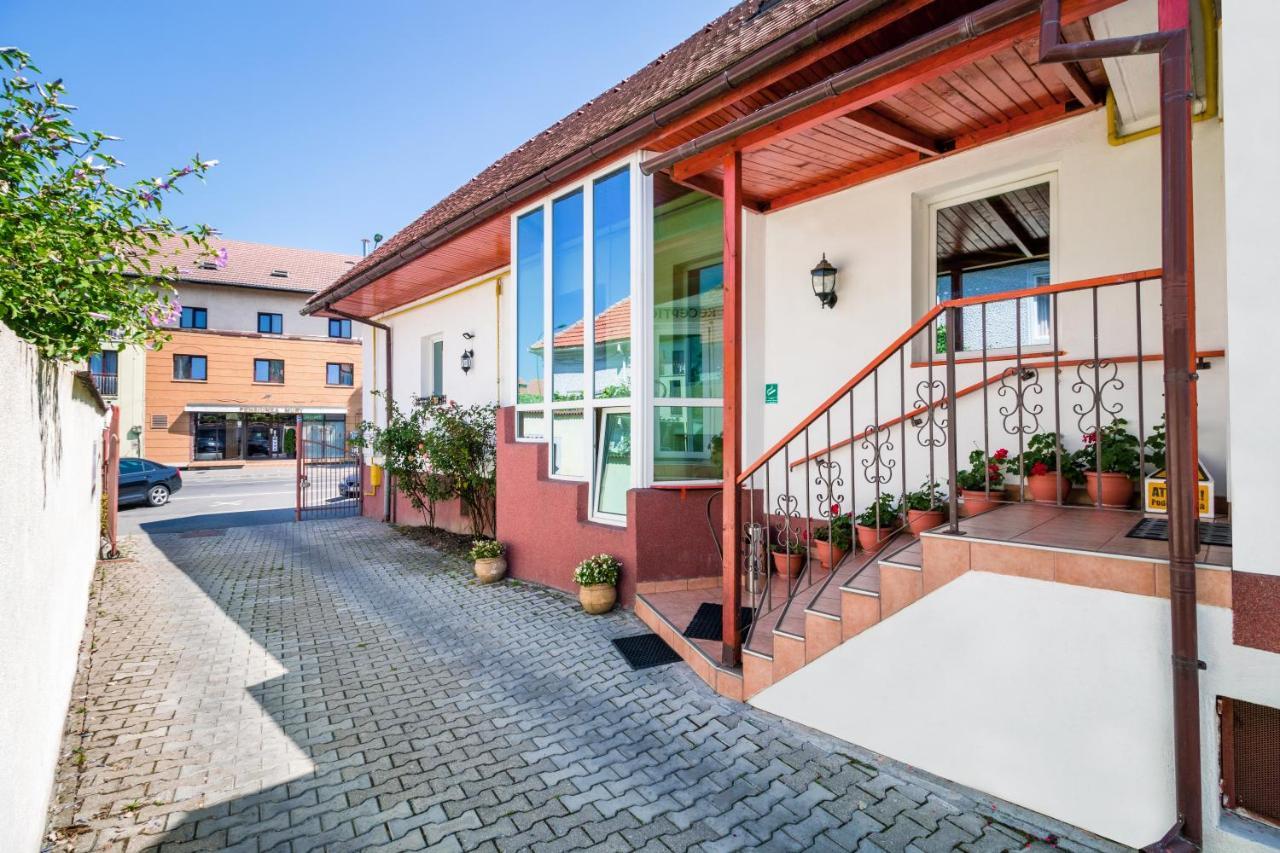 Pensiunea Kronstadt Brașov Exterior foto