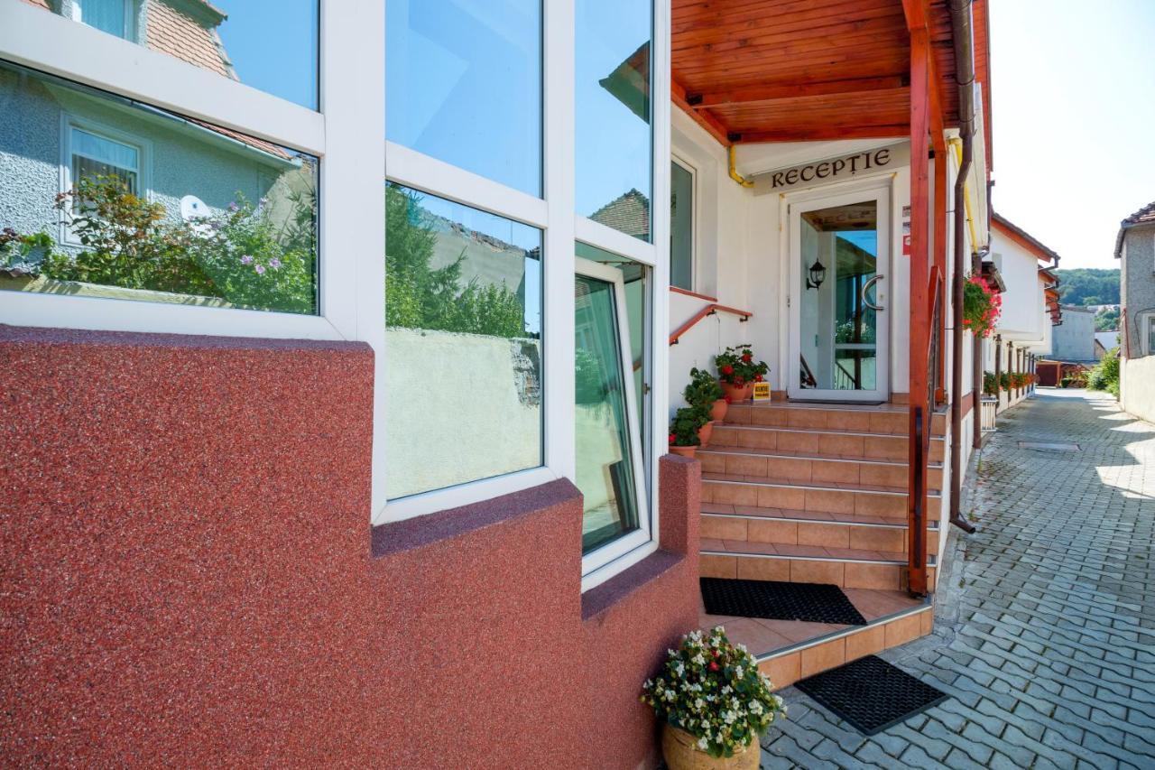 Pensiunea Kronstadt Brașov Exterior foto